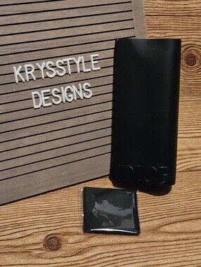 Christian Dior Sunglasses Case With Lens Wipe